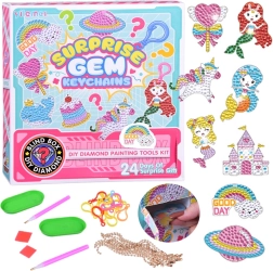 Δημιουργικό χριστουγεννιάτικο ημερολόγιο αντίστροφης μέτρησης με ζωγραφική διαμαντιών – μπρελόκ