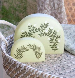 A Little Lovely Company μικρό νυχτερινό φως – Půlměsíc