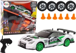 RC drift αγωνιστικό αυτοκίνητο 1:24 με ανταλλάξιμους τροχούς και ταχύτητα έως 15 km/h