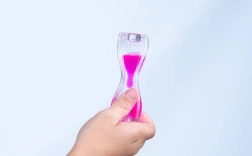 Fidget Blox Vision αντιστρές κύβος fidget με χρωματιστή «λάβα» – μωβ