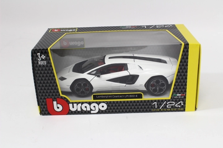Bburago Lamborghini Countach LPI 800-4 λευκό 1:24