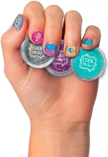 Τέλειο για nail art και μοτίβα με αυτοκόλλητα