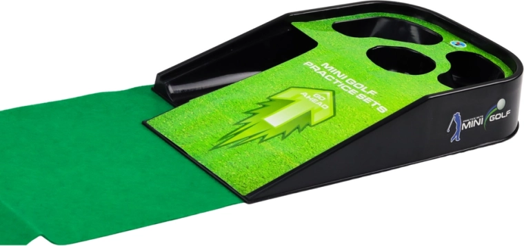 Εξάσκηση ακρίβειας στη ράμπα μίνι γκολφ