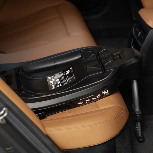 Ασφαλής εγκατάσταση με ISOFIX και πόδι στήριξης