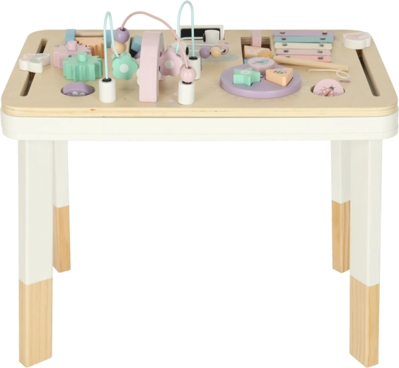 Ασφαλής ξύλινη κατασκευή με στρογγυλεμένες άκρες