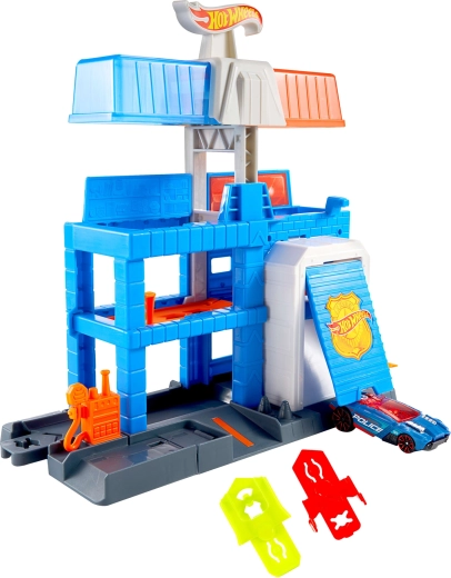 Τρία επίπεδα γεμάτα δράση και γρήγορες εξόδους