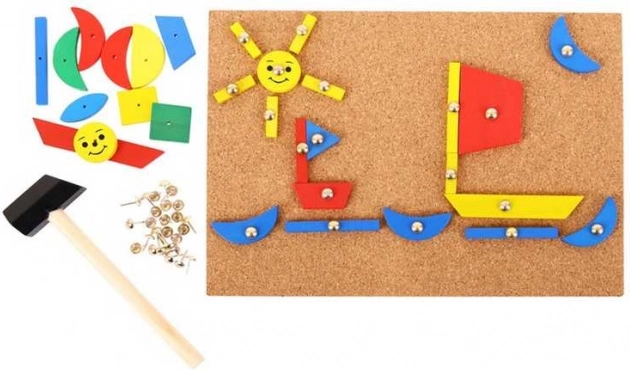 Bigjigs Toys δημιουργικό σετ σφυροκοπήματος με φελλοπίνακα