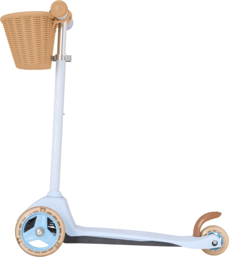 Σταθερή τρίκυκλη κατασκευή για τις πρώτες βόλτες