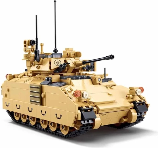 Ρεαλιστικό άρμα με περιστρεφόμενο πυργίσκο και λειτουργικές θυρίδες