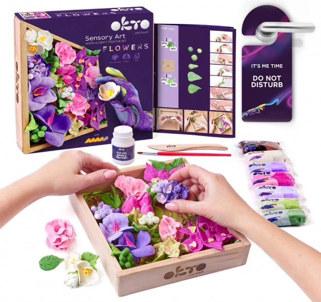 Okto Inspiration δημιουργικό σετ για μοντελοποίηση λουλουδιών σε ξύλινη κορνίζα 21 × 21 cm
