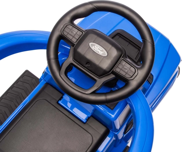 Ρεαλιστικός σχεδιασμός Ford + ήχοι στο τιμόνι