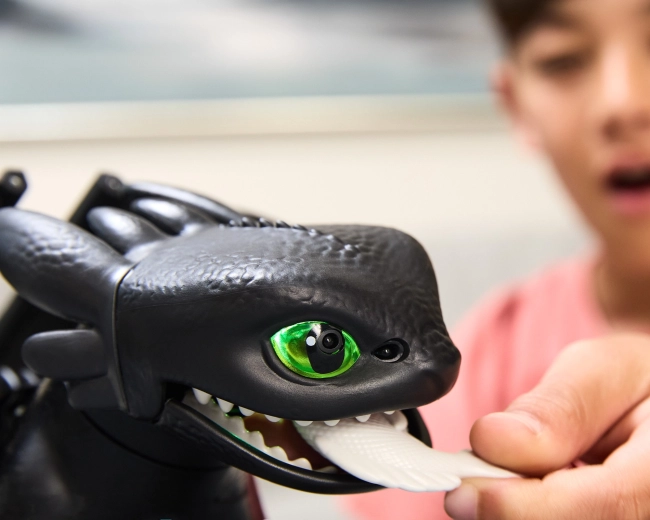 Ταΐσε και εκπαίδευσε: αντιδρά σε αφή και κίνηση