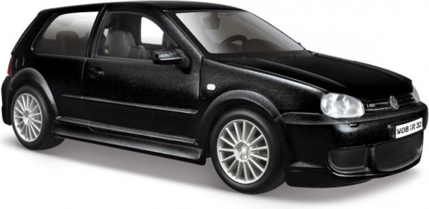 Σύνθετο μοντέλο VOLKSWAGEN Golf R32 σε μαύρο χρώμα 1:24