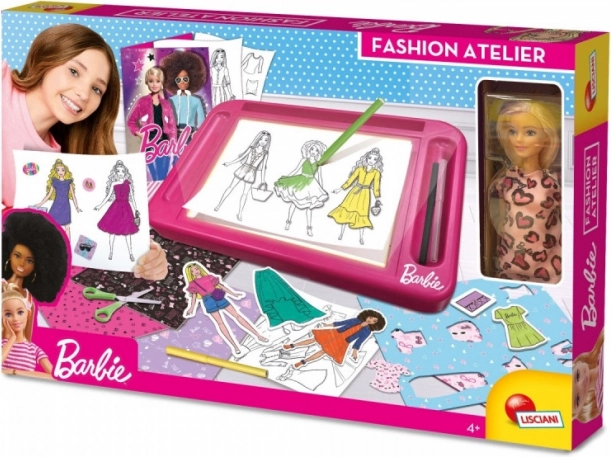 Μοδάτο ατελιέ με κούκλα Barbie