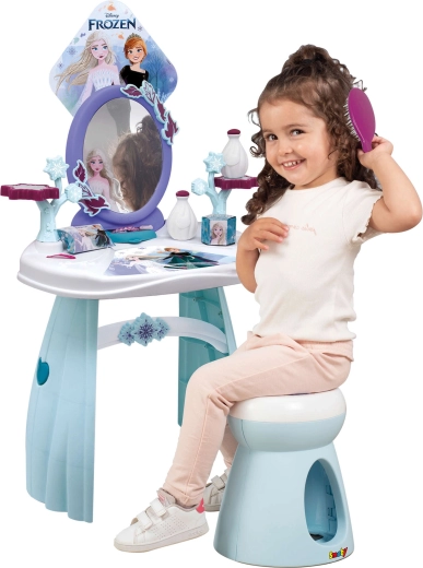 Ασφαλής οβάλ καθρέφτης και άνετο σκαμπό