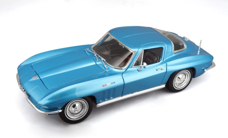 Maisto Chevrolet Corvette 1965 μεταλλικό μοντέλο 1:18 ανοιχτό μπλε