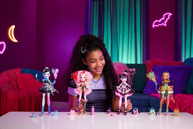 Ο κόσμος του Monster High για δημιουργικό παιχνίδι