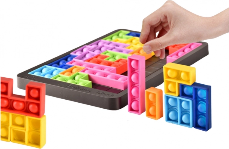 Παζλ λογικής σε στυλ Tetris
