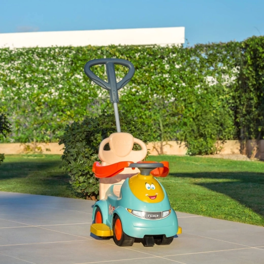 Μεγαλώνει μαζί με το παιδί