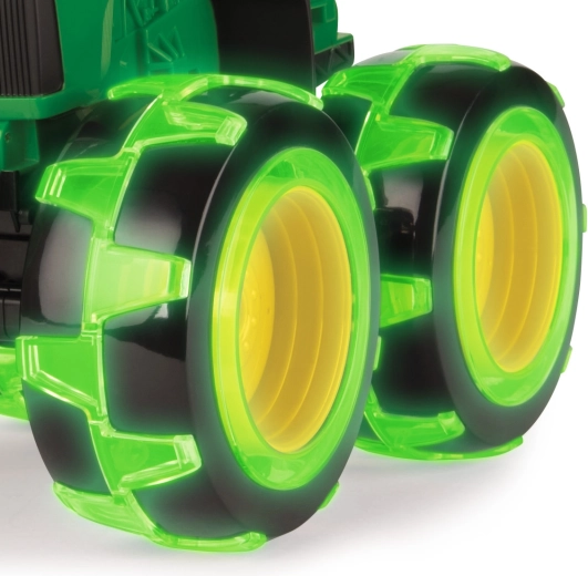 Στιβαρός σχεδιασμός εμπνευσμένος από JOHN DEERE