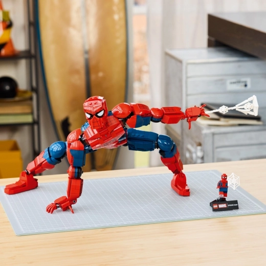 Πλήρως αρθρωτός Spider-Man ύψους 36 cm