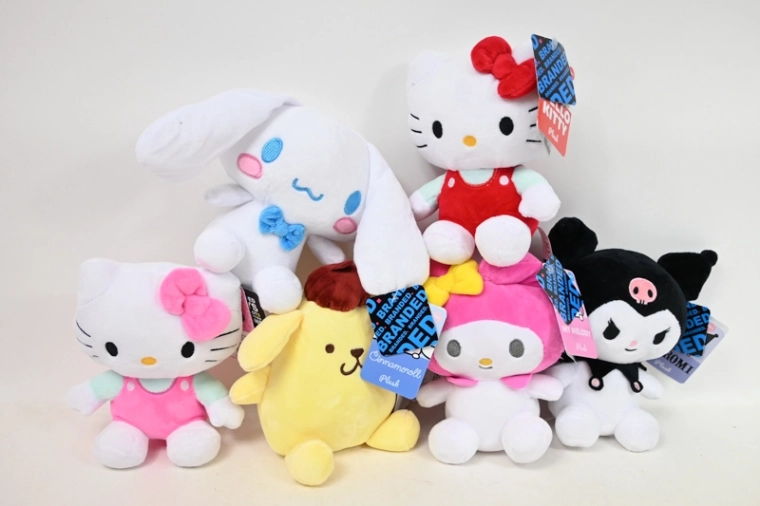 Λούτρινη Hello Kitty 18 cm