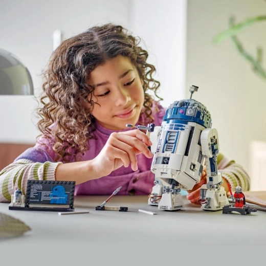 Διαδραστική κατασκευή με το LEGO Builder