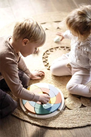 Δημιουργικό παιχνίδι εμπνευσμένο από τη Montessori