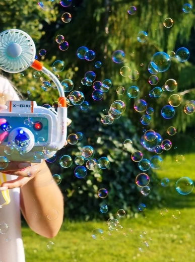 Σόου με φυσαλίδες και LED εφέ