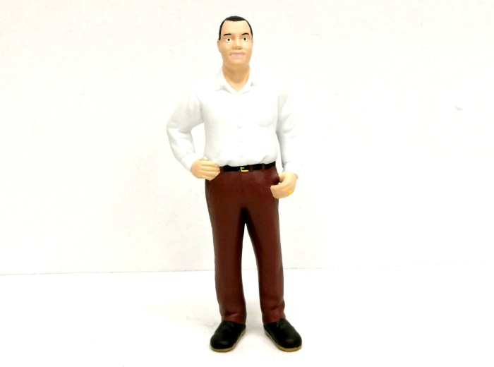 Φιγούρα άντρα με πουκάμισο 13,8 cm