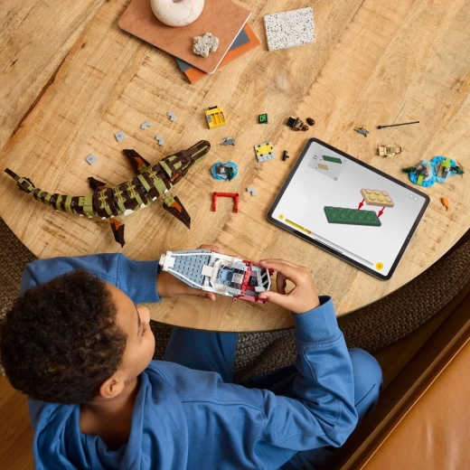 Δημιουργική κατασκευή με το LEGO Builder
