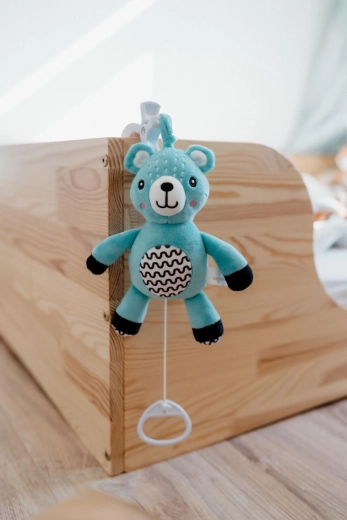 Μαλακό λούτρινο ύφασμα και αντιθετικά μοτίβα