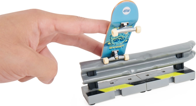 Προπονήσου με κάρτες και προκαλέσε τους φίλους σου