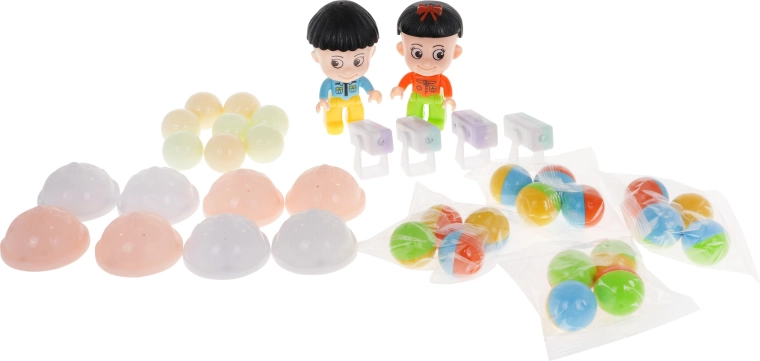 Δημιουργικό παιχνίδι με φιγούρες και αξεσουάρ