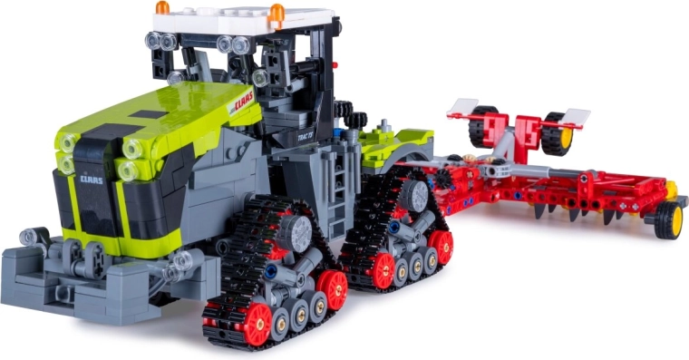 Σετ κατασκευής CaDA Claas Xerion 5000 Trac TS 1:32