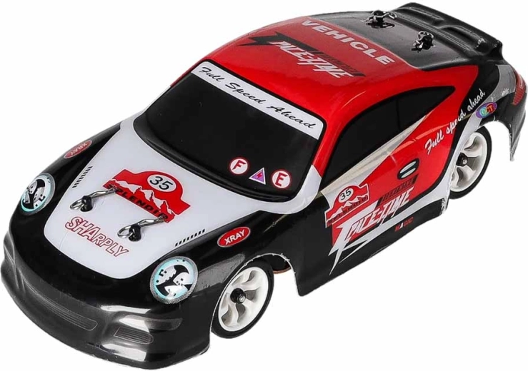 Γρήγορη οδήγηση και drift με κίνηση 4wd
