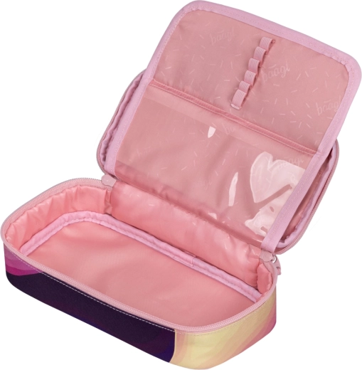 Πρακτική κασετίνα και σακούλα γυμναστικής στο ίδιο σχέδιο