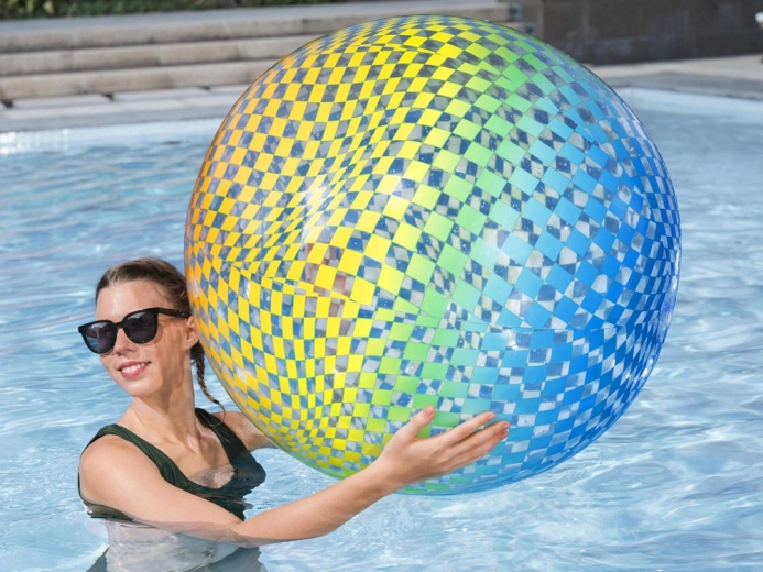 Μεγάλη διάμετρος 107 cm για μέγιστη διασκέδαση