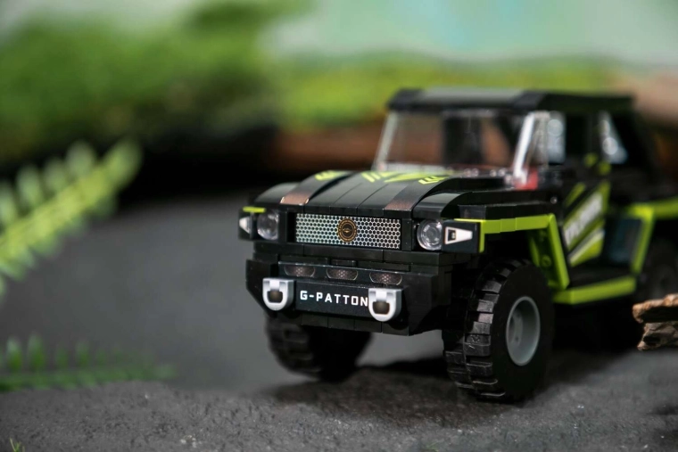 Ρεαλιστική off-road εμφάνιση και λειτουργικοί τροχοί