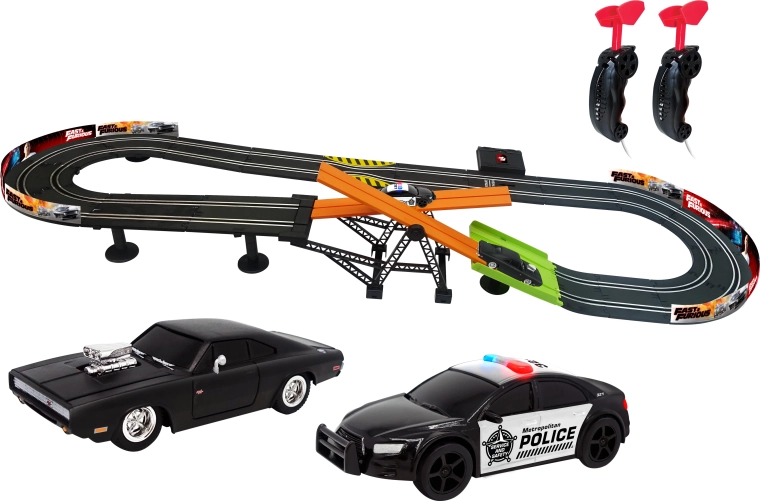 Δύο λεπτομερή οχήματα: Dodge Charger και περιπολικό