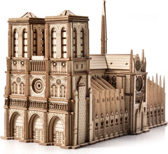 Λεπτομερής ρέπλικα του καθεδρικού ναού Notre-Dame
