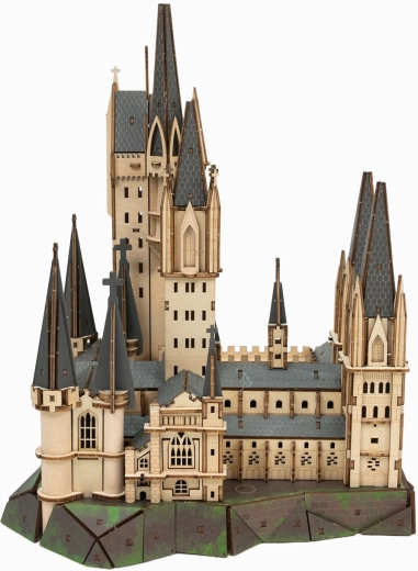 Η εμβληματική Μεγάλη Αίθουσα του Hogwarts με πλούσιες λεπτομέρειες