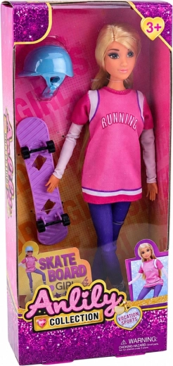 Skateboard και κράνος στη συσκευασία
