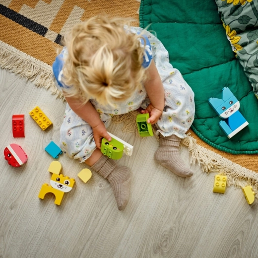 Μεγάλα κομμάτια για μικρά χεράκια