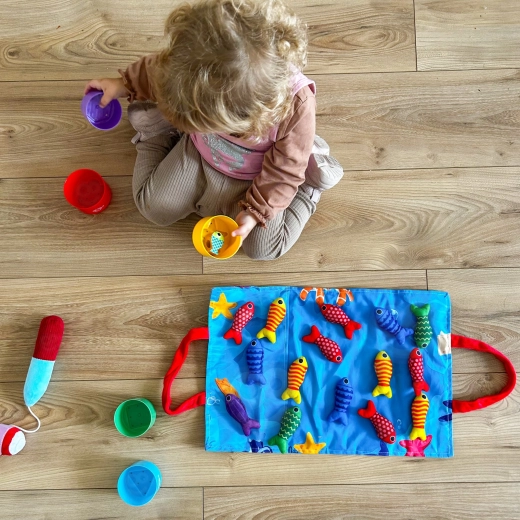 Εκμάθηση χρωμάτων και μέτρησης μέσα από το παιχνίδι