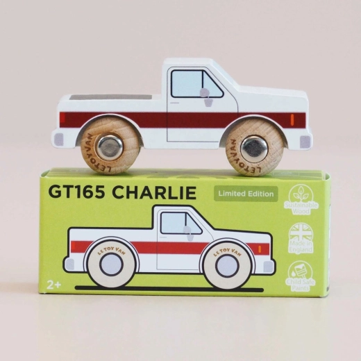 Ξύλινο αυτοκινητάκι Charlie της Le Toy Van