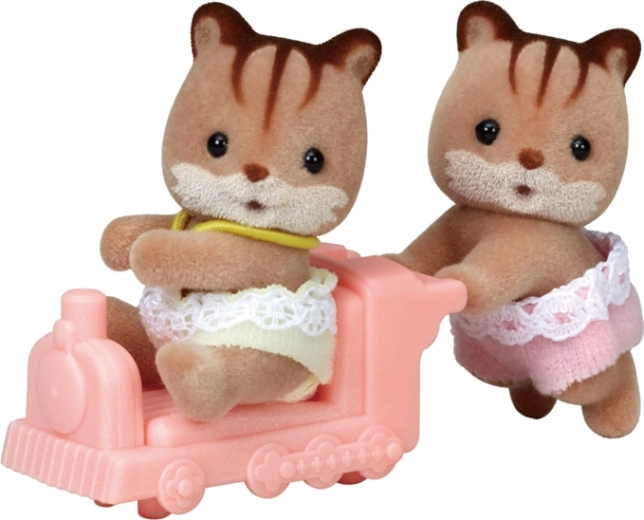 Sylvanian Families δίδυμα φουντουκοσκίουροι με τρενάκι