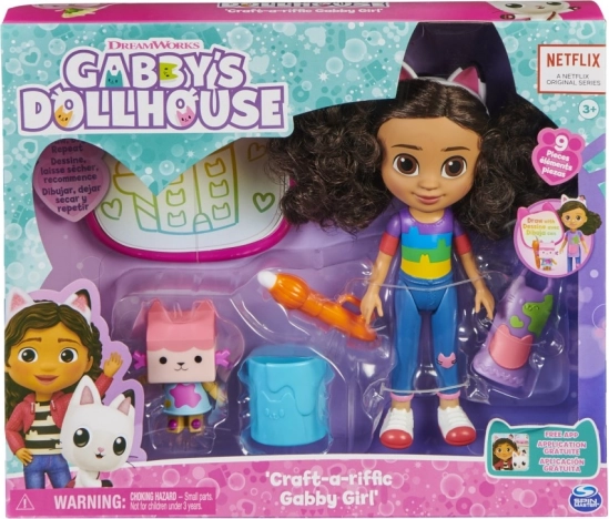 GABBY'S DOLLHOUSE δημιουργικό ατελιέ – κούκλα 20 cm και γατάκι με μαγική ζωγραφική με νερό