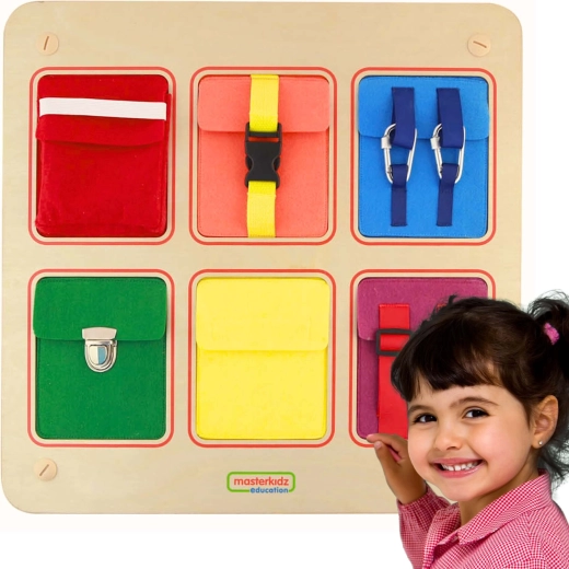 MASTERKIDZ ξύλινος πίνακας δραστηριοτήτων Flex με πολύχρωμες τσέπες και κουμπώματα
