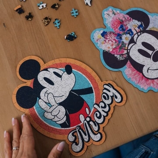 10 θεματικές φιγούρες με θέμα MICKEY